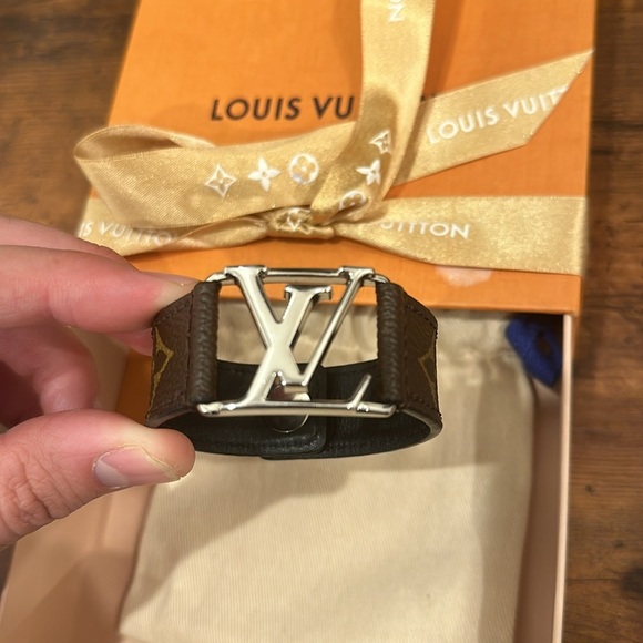 Louis Vuitton Bracelett - Picture 4 of 5